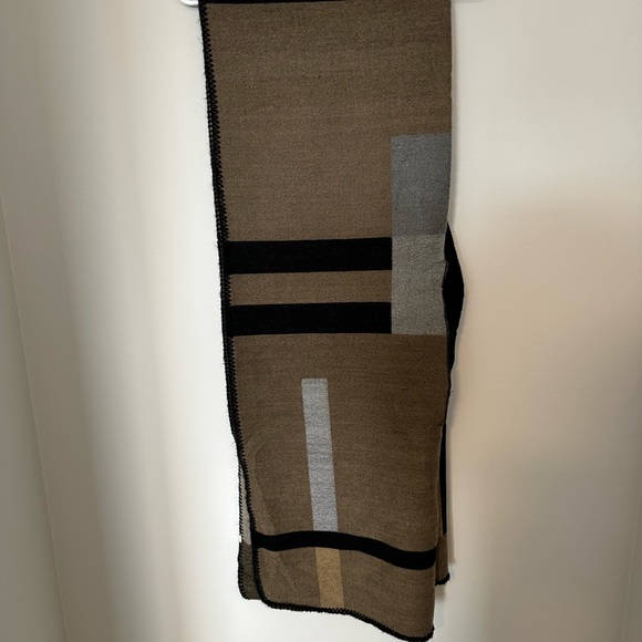 Blanket vest - Picture 4 of 4